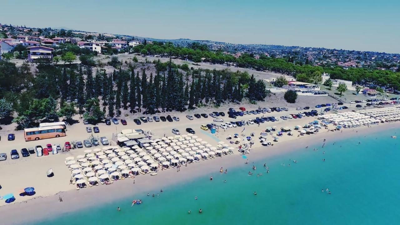 Villa Achilleas Nea Kallikrateia Екстериор снимка