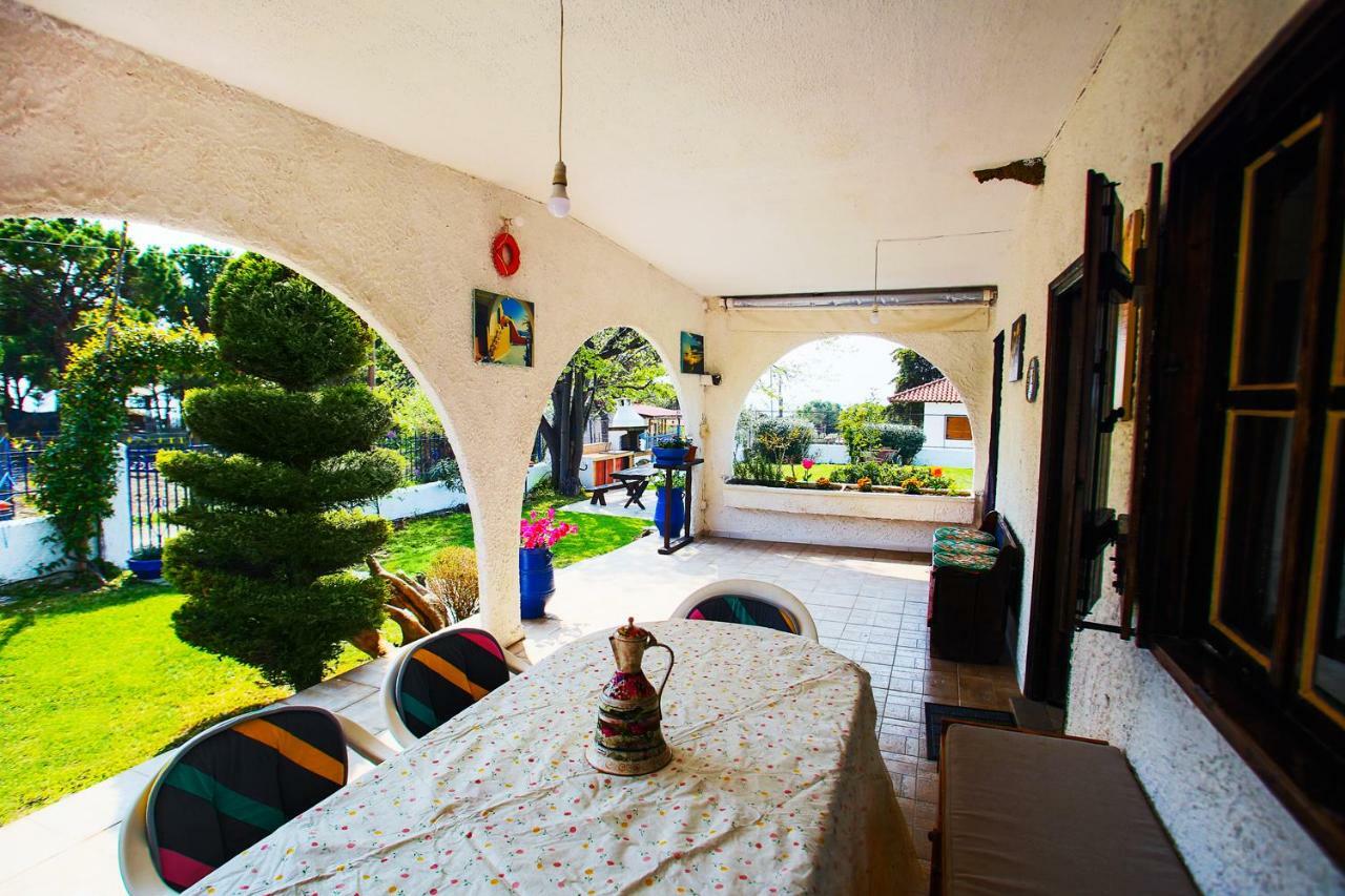 Villa Achilleas Nea Kallikrateia Екстериор снимка
